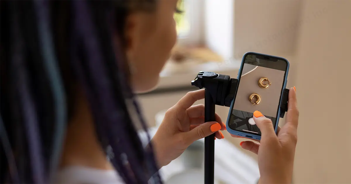 Como fazer fotografia de brincos em casa com um telefone